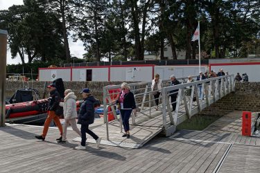 Sortie croisière dans le Golfe le 12 Avril 2026 : apéritif et déjeuner à bord de la vedette Jules Verne. Sortie croisière dans le Golfe le 12 Avril 2026 : apéritif et déjeuner à bord de la vedette Jules Verne.