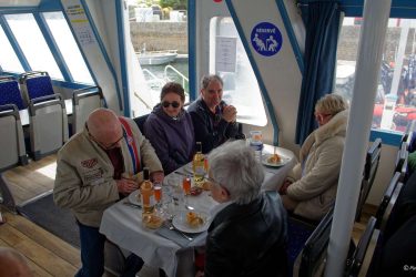 Sortie croisière dans le Golfe le 12 Avril 2026 : apéritif et déjeuner à bord de la vedette Jules Verne. Sortie croisière dans le Golfe le 12 Avril 2026 : apéritif et déjeuner à bord de la vedette Jules Verne.