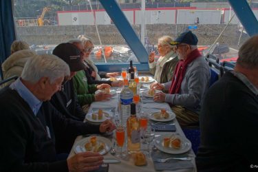Sortie croisière dans le Golfe le 12 Avril 2026 : apéritif et déjeuner à bord de la vedette Jules Verne. Sortie croisière dans le Golfe le 12 Avril 2026 : apéritif et déjeuner à bord de la vedette Jules Verne.